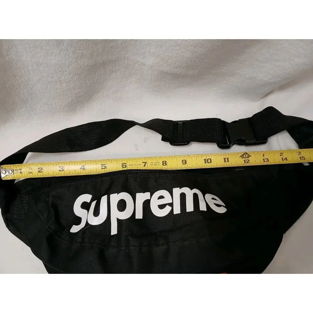 Supreme Fanny Pack Cross Body Bag Black Red Logo‎ See Missing Zipper Pull Sporty